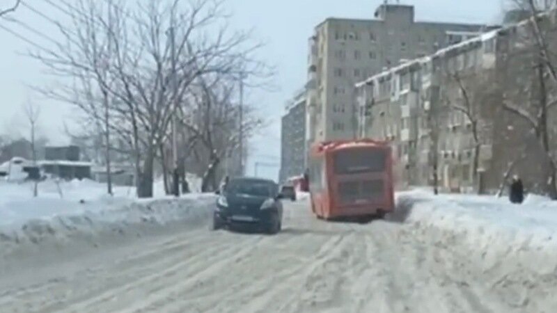 Требуем немедленной уборки снега с дорог города Хабаровска