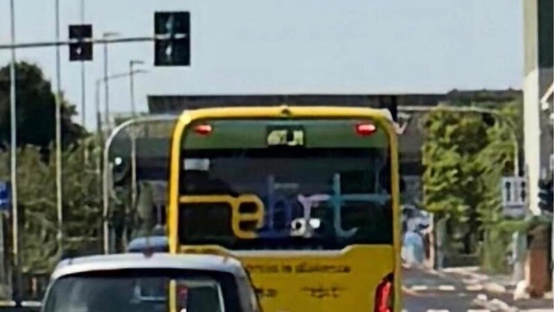 Modificare o eliminare la corsia dedicata al bus E-brt a Bergamo