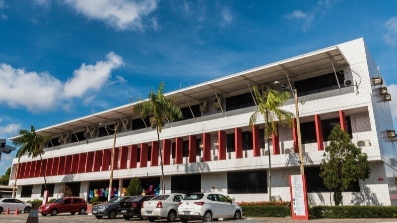 Reconsideração da escolha de Marcos Strider para a abertura do INOVA 2026