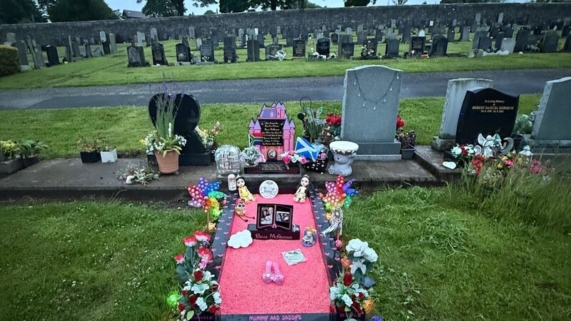 Stop North Ayrshire Council removing memorial items from babies' graves