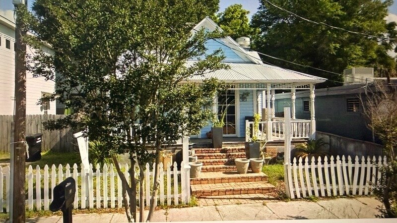 NEIGHBORHOOD PETITION
RE: Zoning, Permitting, and Nuisance Concerns – Proposed Restaurant