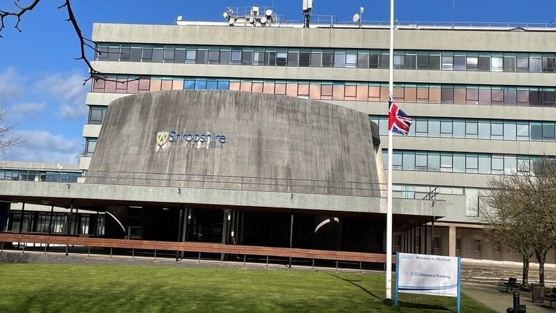 Shropshire Councillors Enforce the Law: take down the plastic tat on our lampposts.