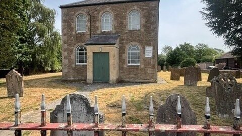 Protect the historic Broughton Gifford baptist chapel from closure