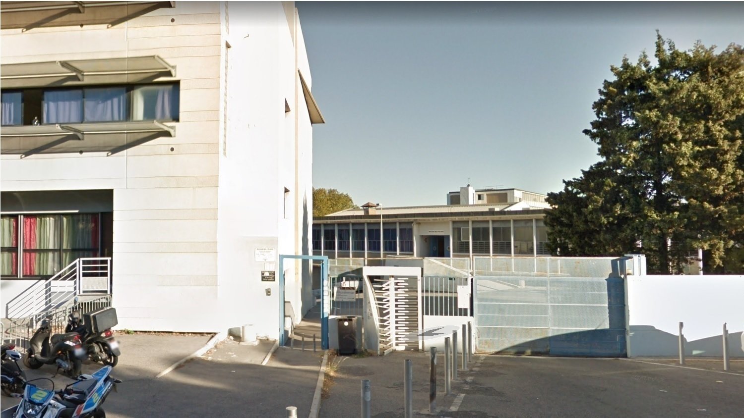 Lycee Jean Perrin St Cyr L Ecole