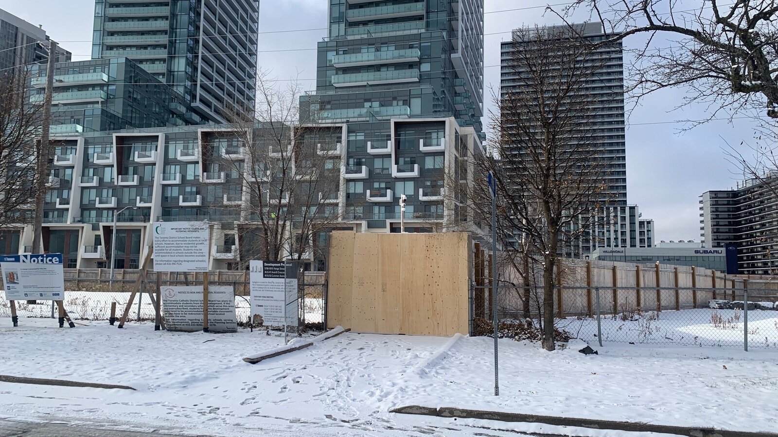Petition · Keep the Averill Crescent–Yonge Street Pedestrian Path Open ...