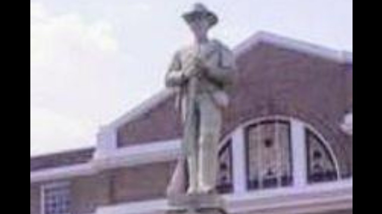 Petition · Keep the statue up ·