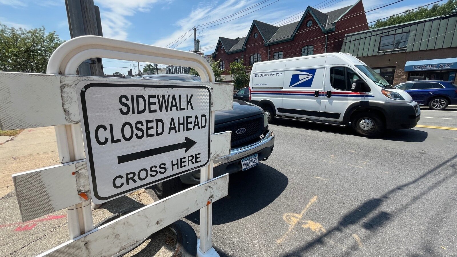 Petition · Implement speed bump + lights + agent on Boston Post Road