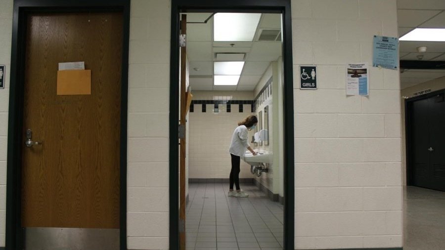 Petition · Stop Taking Off School Bathroom Doors at WCHS United States ·