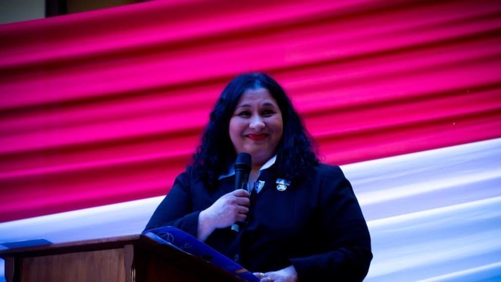 Petición · Sonia Alonso en la Dirección Gral. del CNAE Paraguay