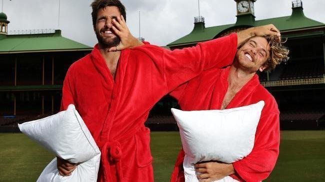 Rampe Robe Petition · Sydney Swans Shop to sell 'Rampe Robes' - Australia · Change.org