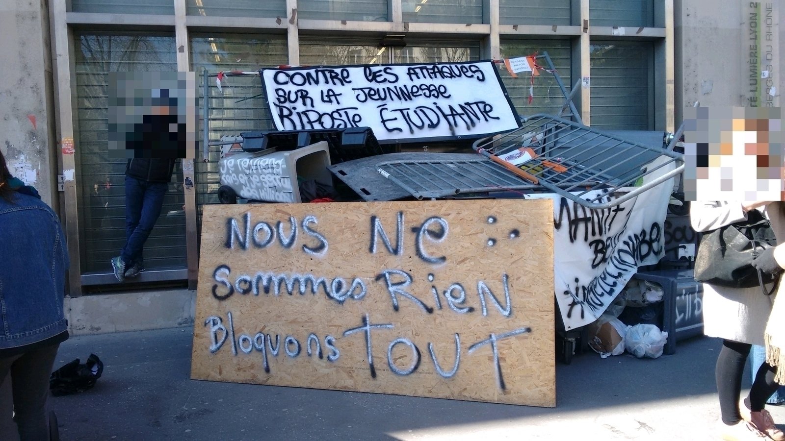 Petition Update Monument Aux Morts Tague A L Ecole Normale