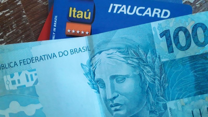 Abaixo-assinado · ZERO juros do cartão de crédito e juros 