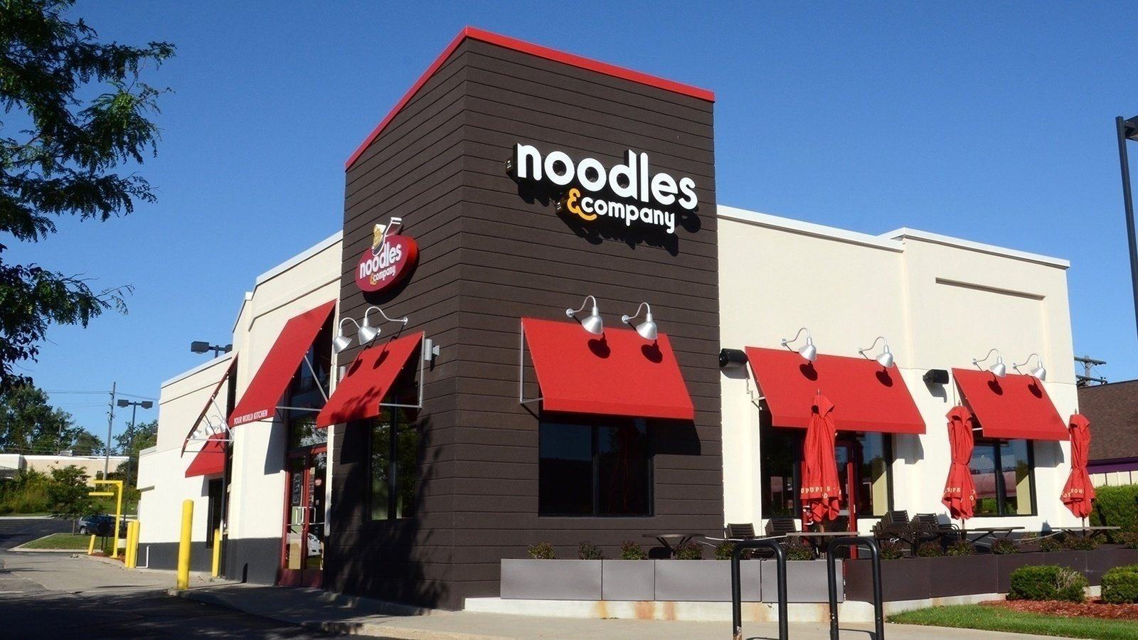 Petition · Noodles and Company drive thru Coralville, United States