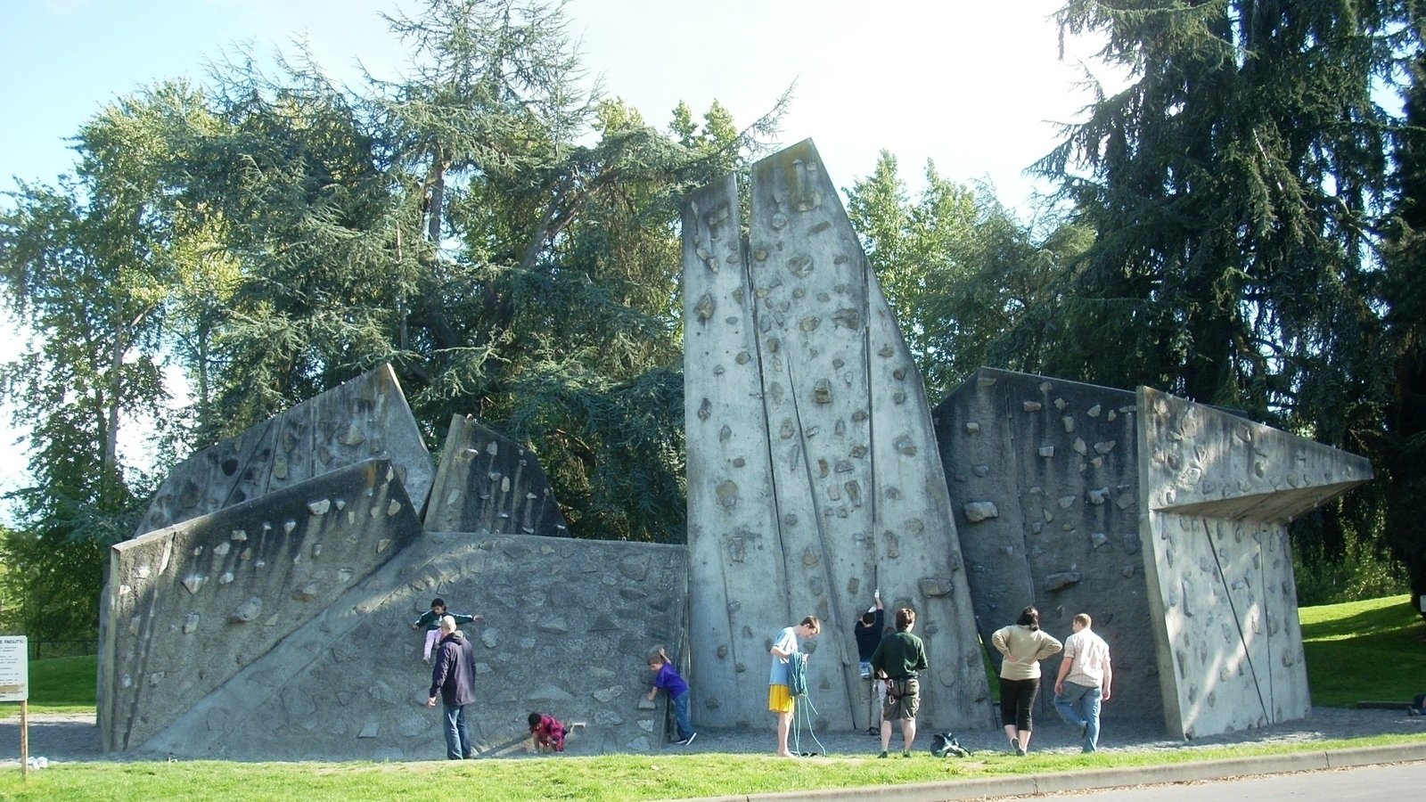 Petition · Save UW Climbing Rock ! Seattle, United States ·