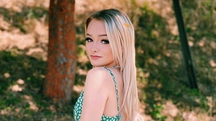 Petition · Save Zoe Laverne From Being Banned - United States · Change.org