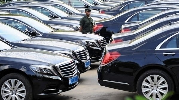 Petition Stop Spending LKR 1 1 Bn On Vehicles Purchase For Ministers 