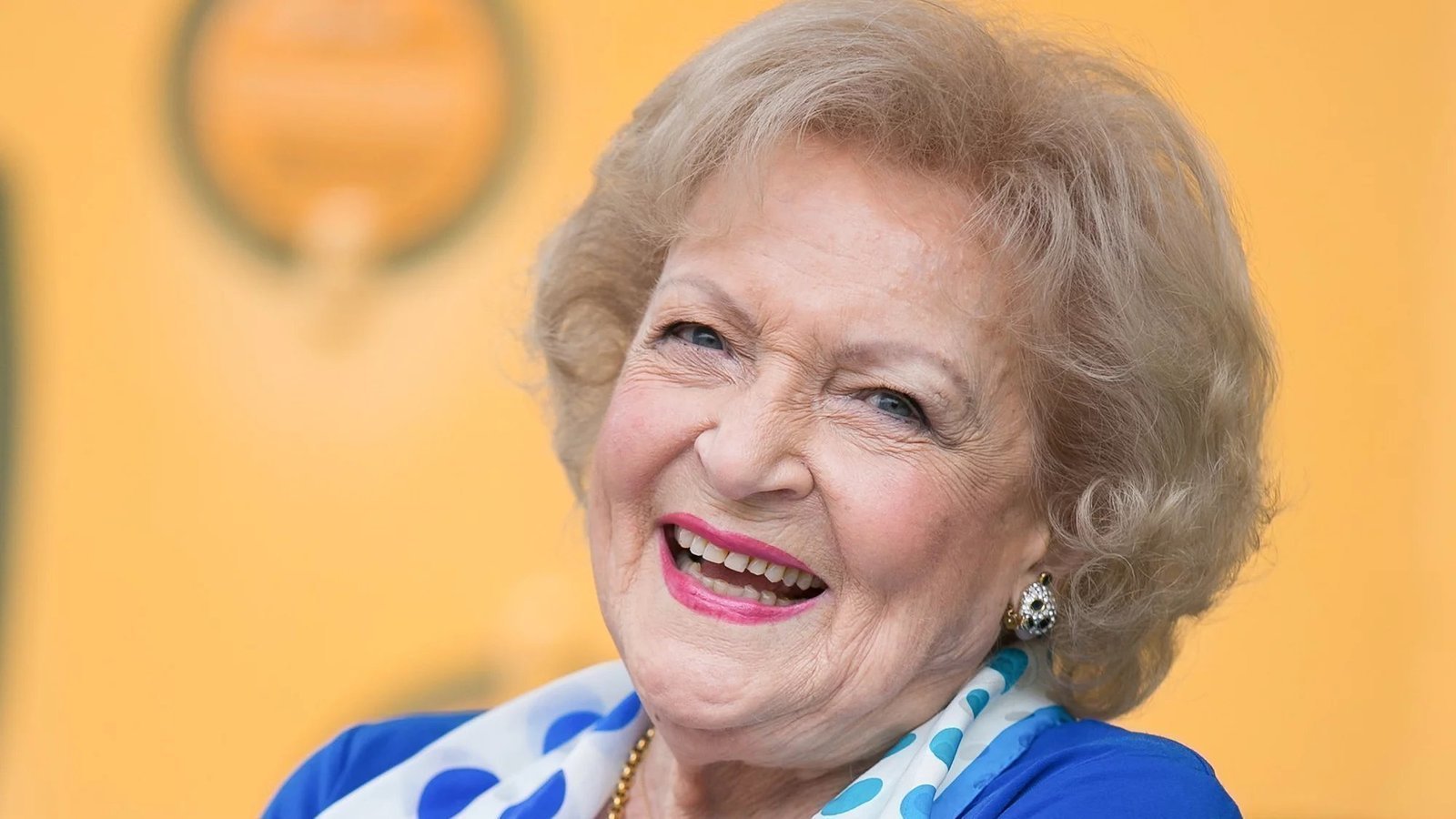 petition-let-s-follow-illinois-example-and-make-betty-white-s