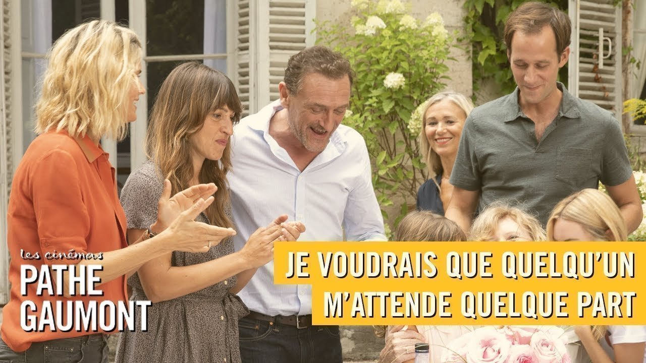Film Je Voudrais Que Quelqu Un M Attende Quelque Part Petisi · Je voudrais que quelqu'un m'attende quelque part 2020