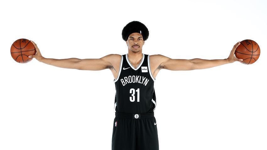 jarrett allen headband