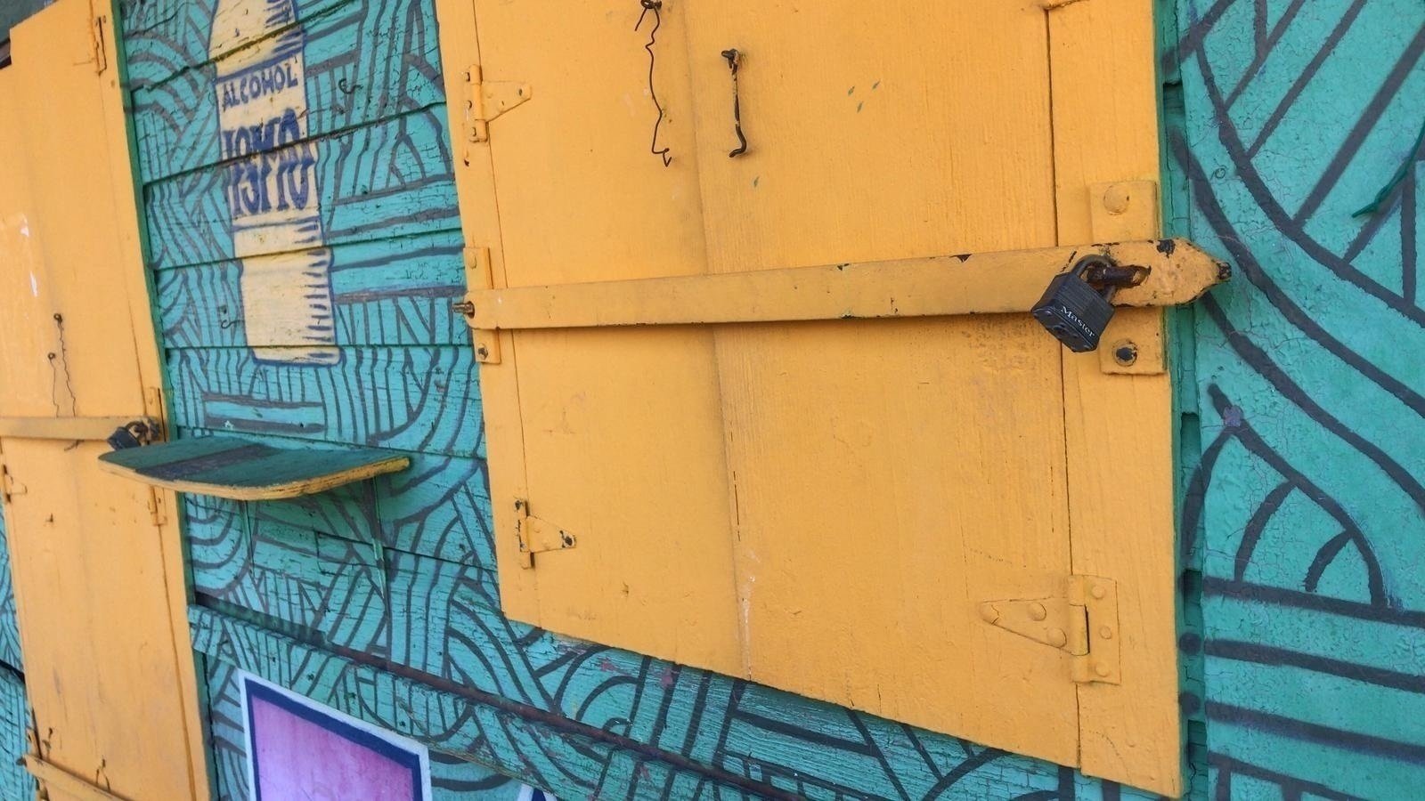 Petición · Queremos que permitan abrir La Esquina Watusi Estados