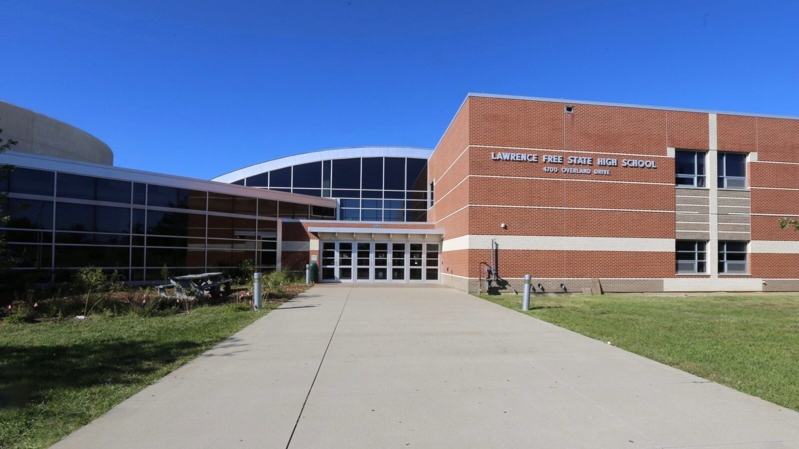 Petition · Allow Students to Leave Campus for Lunch at Lawrence