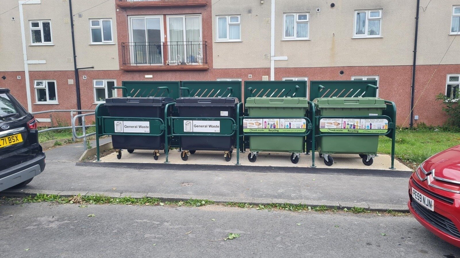 Petition · Remove Eyesore Waste Bin Installation from Old Oak Garth and Spen Approach Leeds