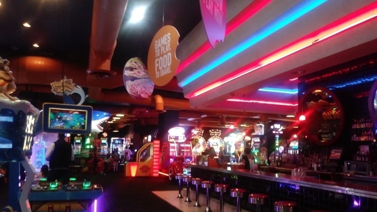 Petition · Bring back Dave and Busters on Clark St (Chicago)! - United ...