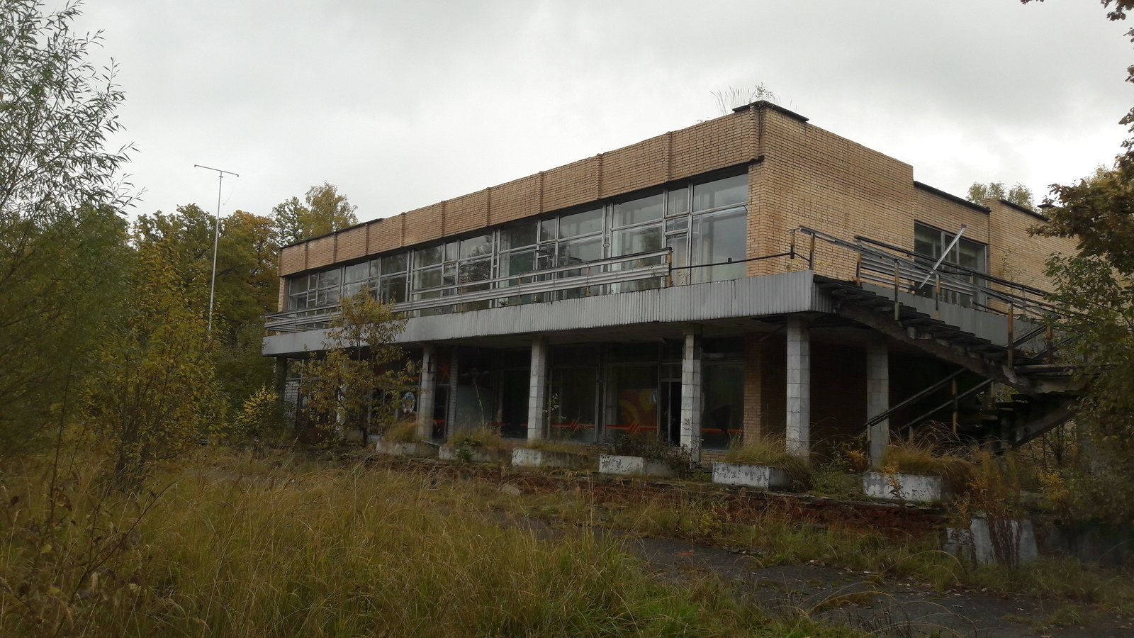 Юный зиловец лагерь. Лагерь юный зиловец в чеховском районе. Детский лагерь юный зиловец. Юный зиловец лагерь. Юный зиловец лагерь.