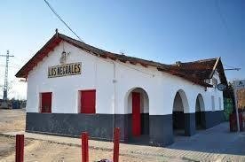 Petición · Pasarela para cruzar la vía en la estación de Los Negrales