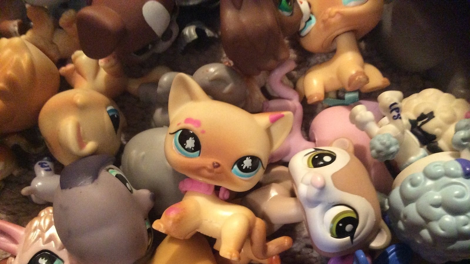 Petition · Bring the old LPS (20052011) Back! ·