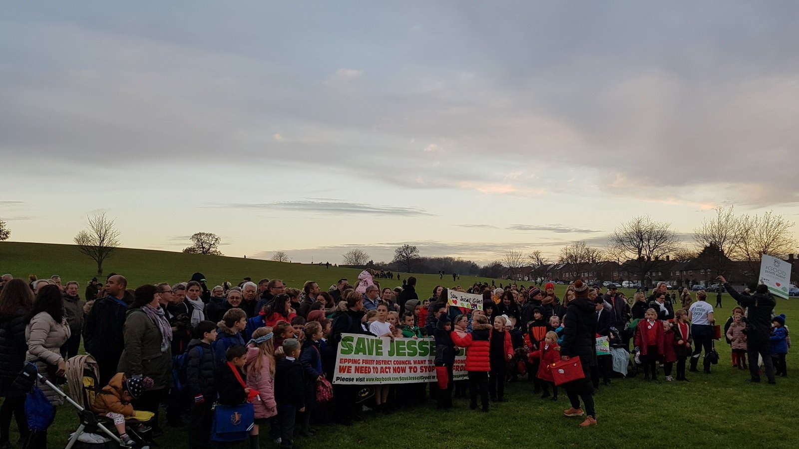 Petition · Epping Forest District Council dont sell our green spaces