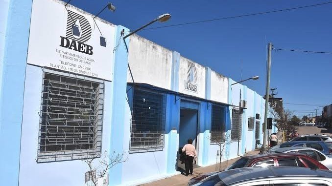 Abaixo-assinado · Seja contra a PRIVATIZAÇÃO DO DAEB - DEPARTAMENTO DE ...