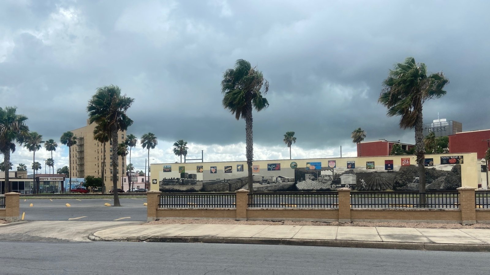 Petition · To keep Harlingen recycling center open ·