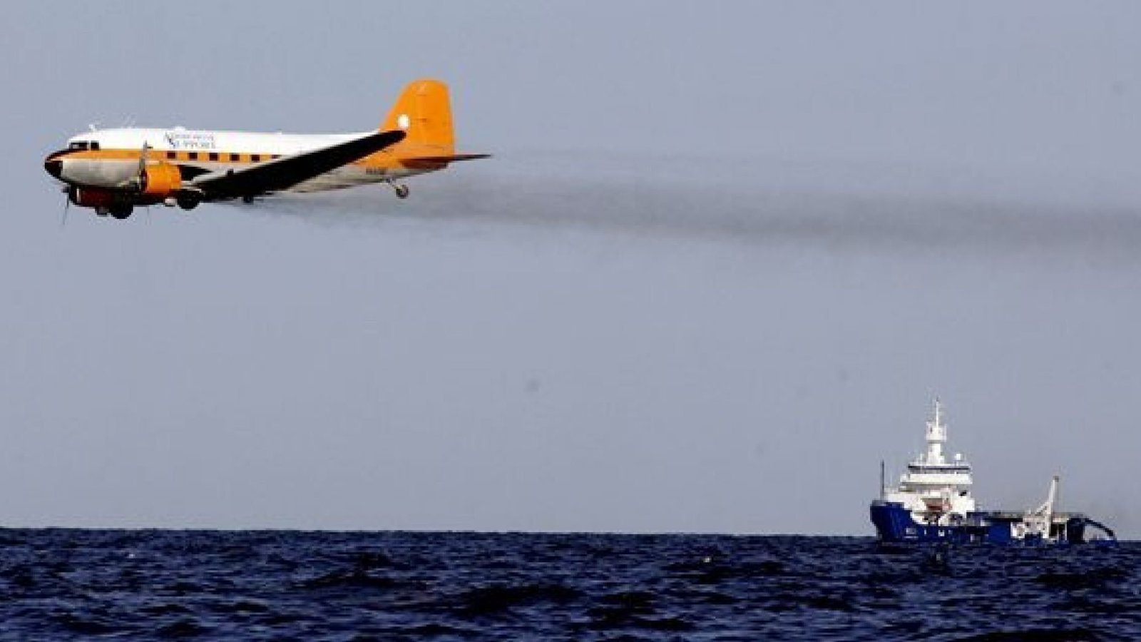 Petition · Ban Corexit and chemical dispersants United States