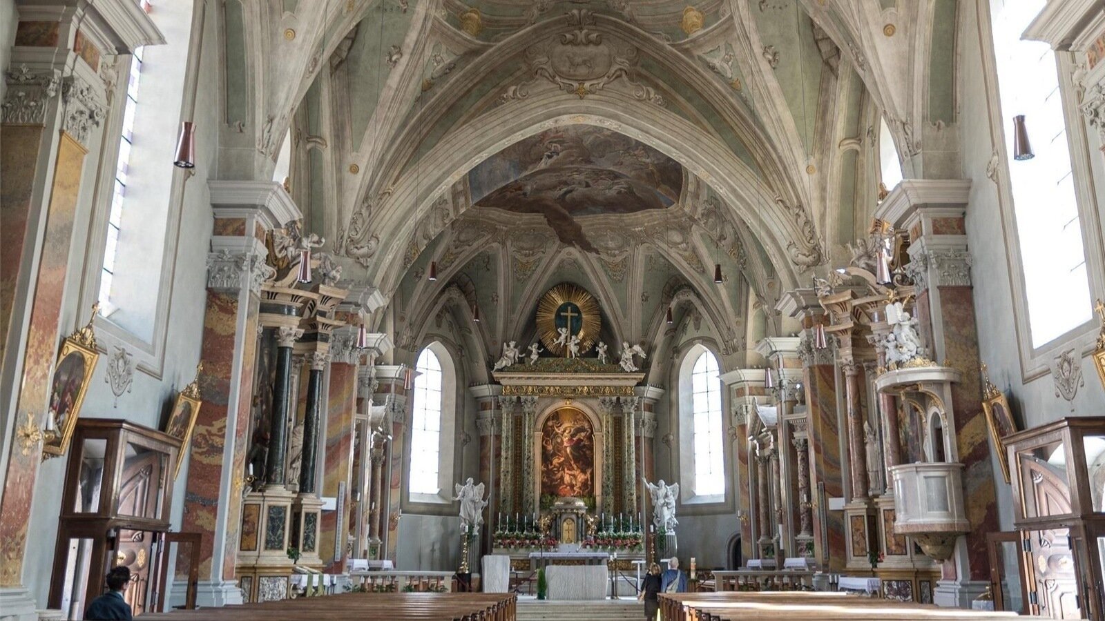 Petizione · Riportiamo la Santa Messa della Vigilia di Natale nella