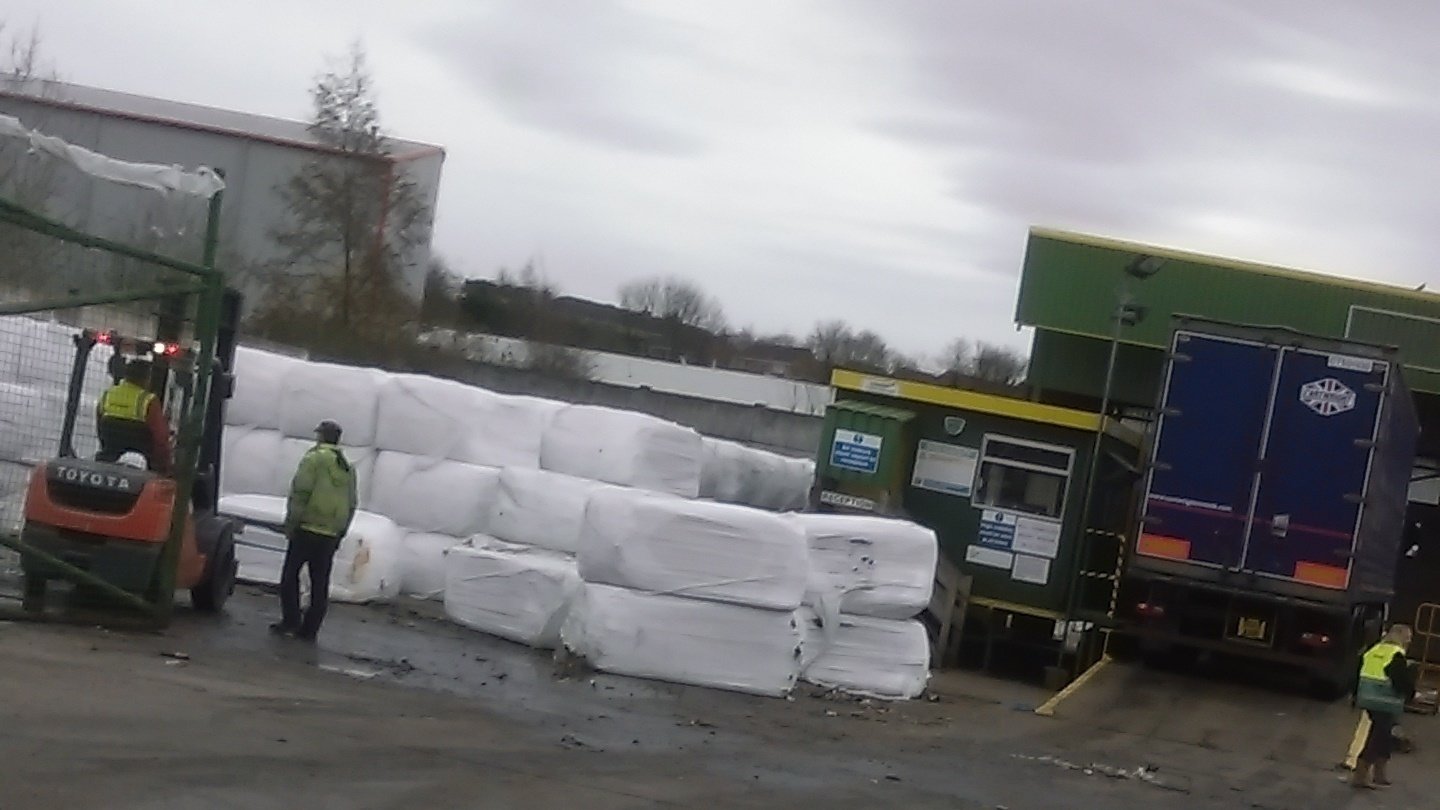 Petition · Flies and Rubbish! Close down Go 4 Greener Waste Management