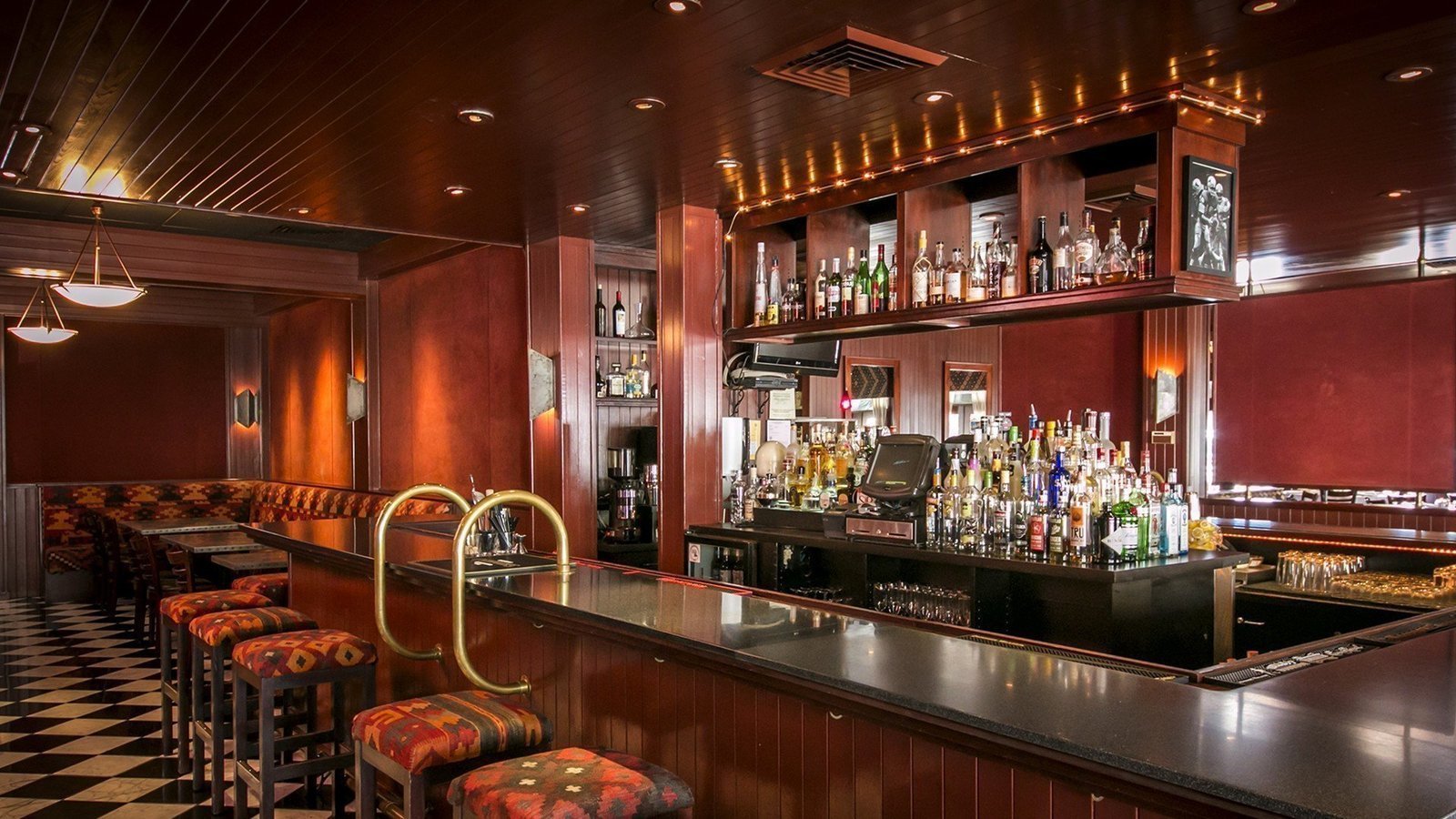 бар в пиратском стиле. домашний бар. барная стойка своими руками для бара. Own bar. Own bar.