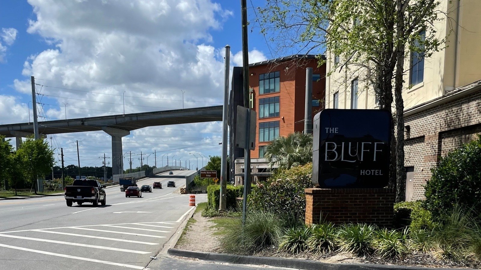 Petition · Extend The Sidewalk On West Bay Street! United States ·