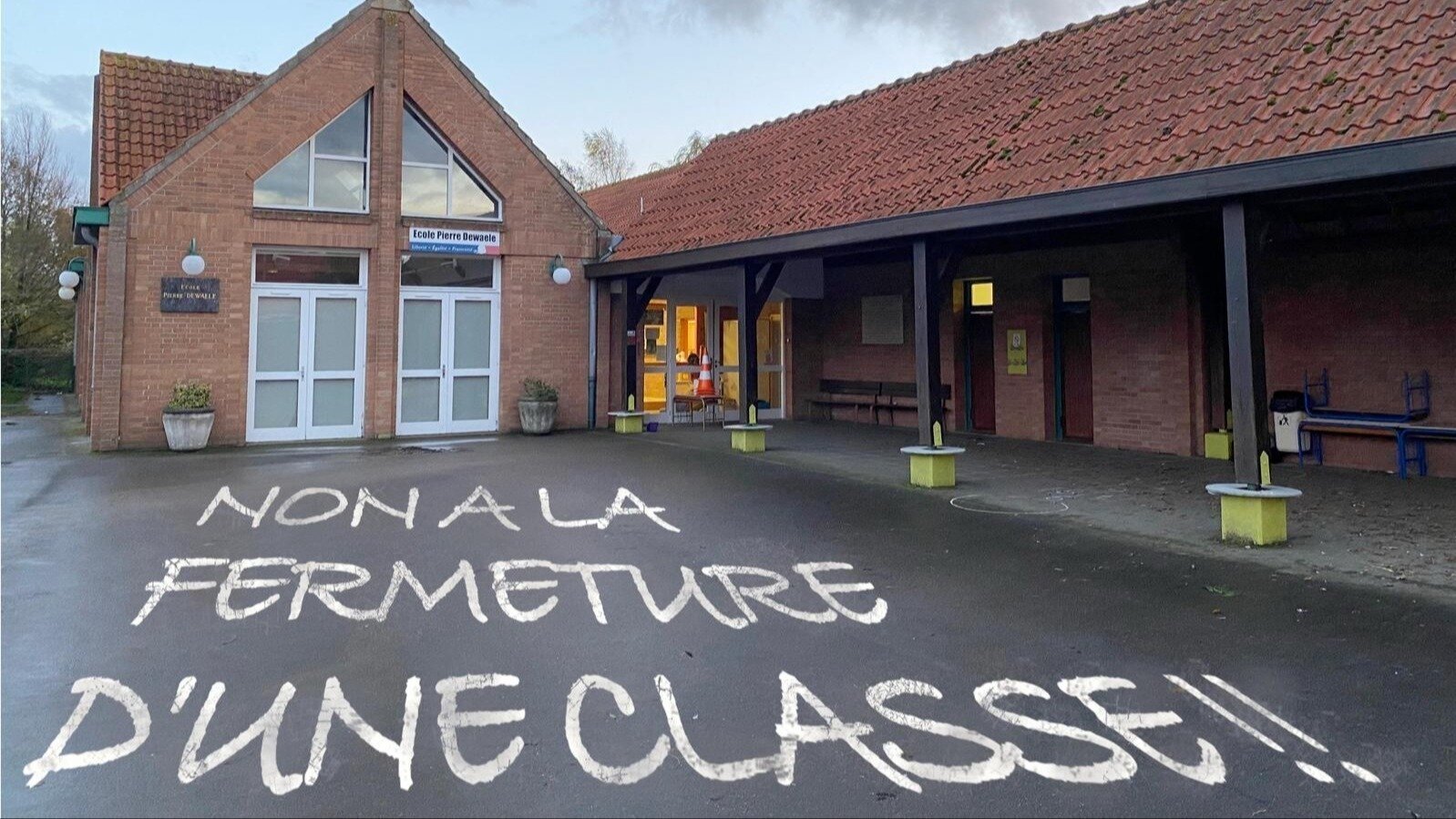 Pétition · Non à la fermeture d'une classe - École Pierre Dewaele ...