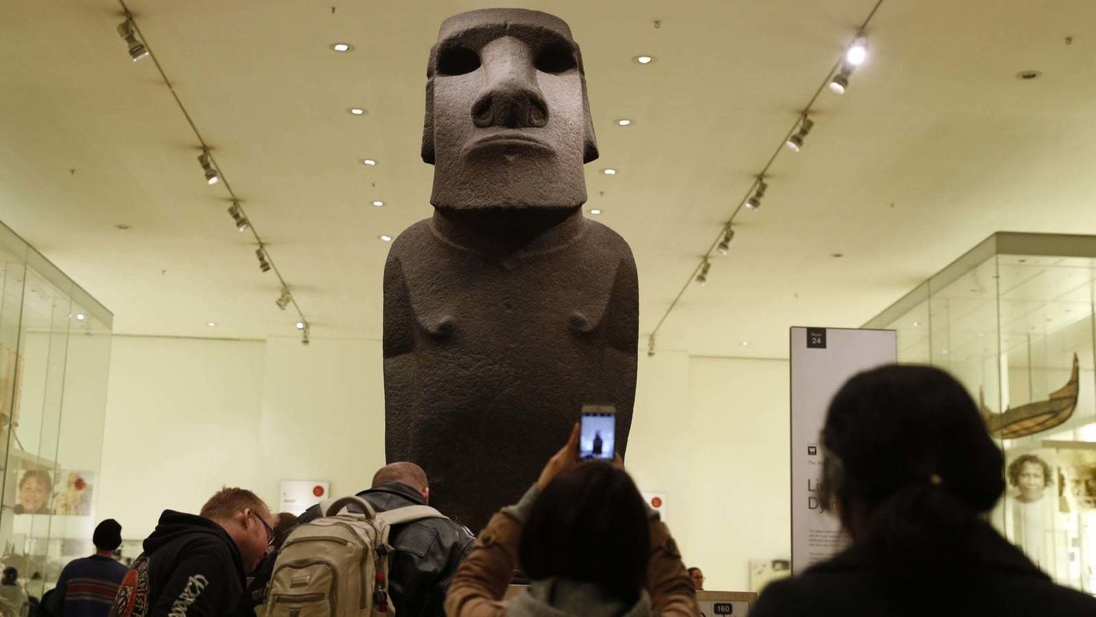 Petition · British Museum Return the Easter Island statue to its