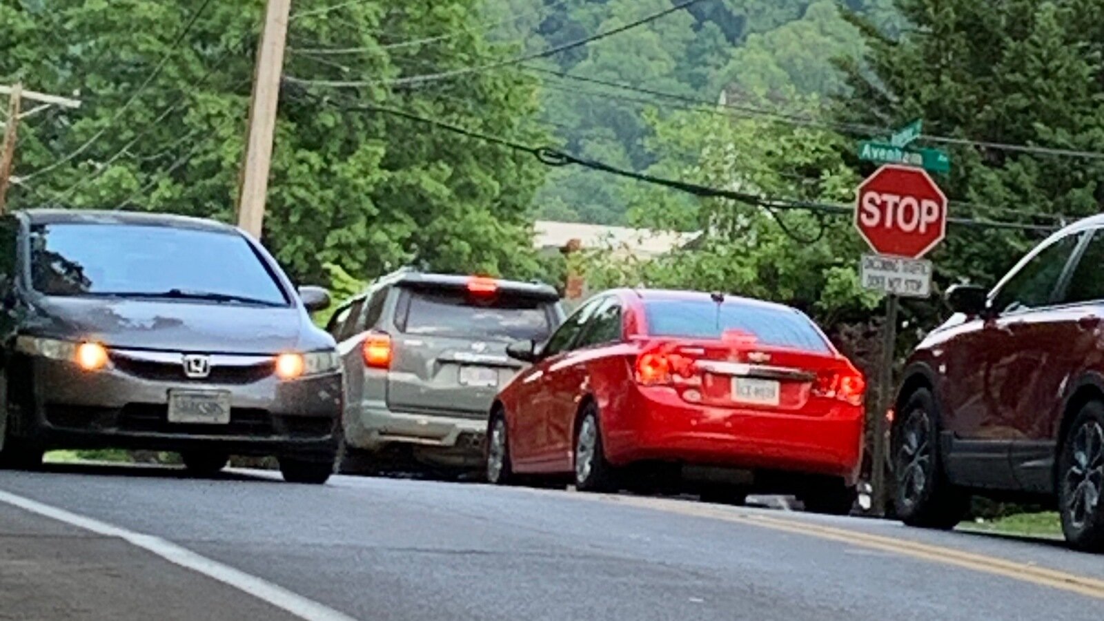 Petition · SAFETY ON BROADWAY AVENUE. We need a stop light!!! - Roanoke ...