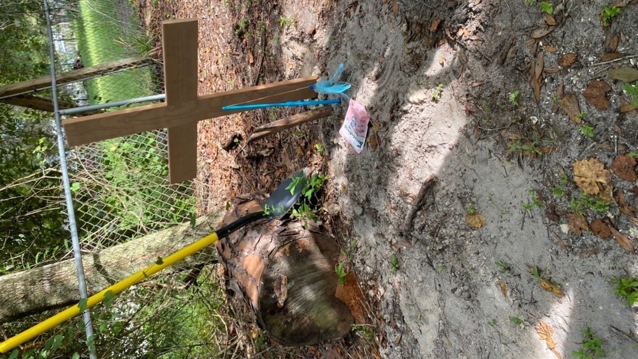 Petition · Closing Down Shewmaker Labelle FL United States ·