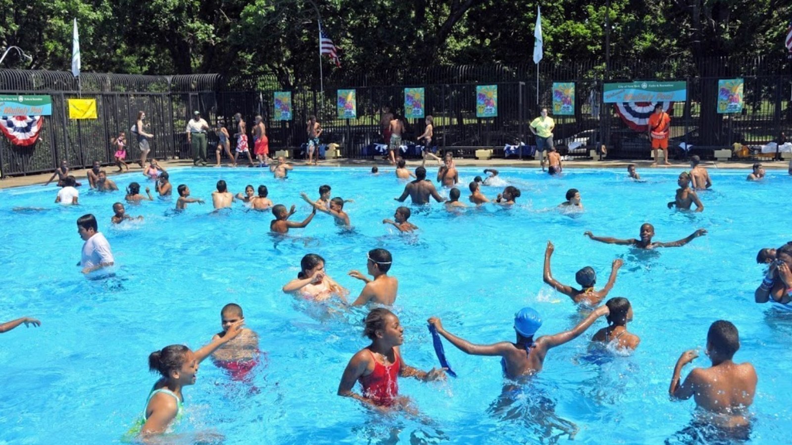 Petition · Lets extend Mullaly Park Pool hours United States ·