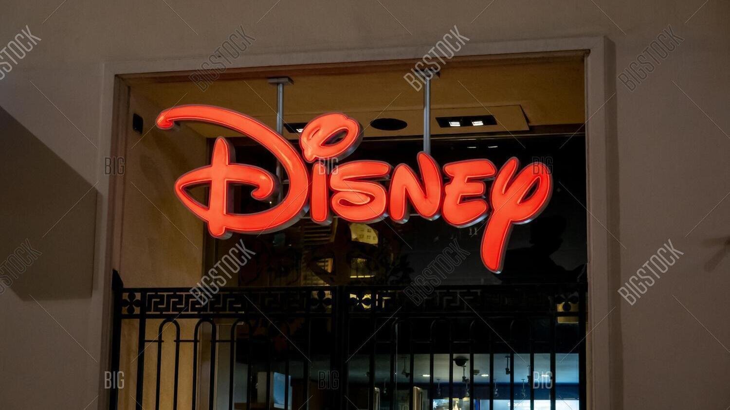 Petition · Please reopen the Disney Store in Palermo Italy and re-hire ...