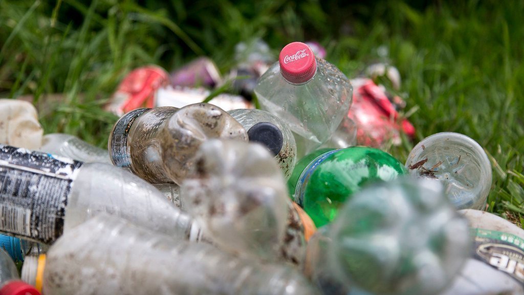 Petition · Ban the sale of single use plastic bottles in Victoria