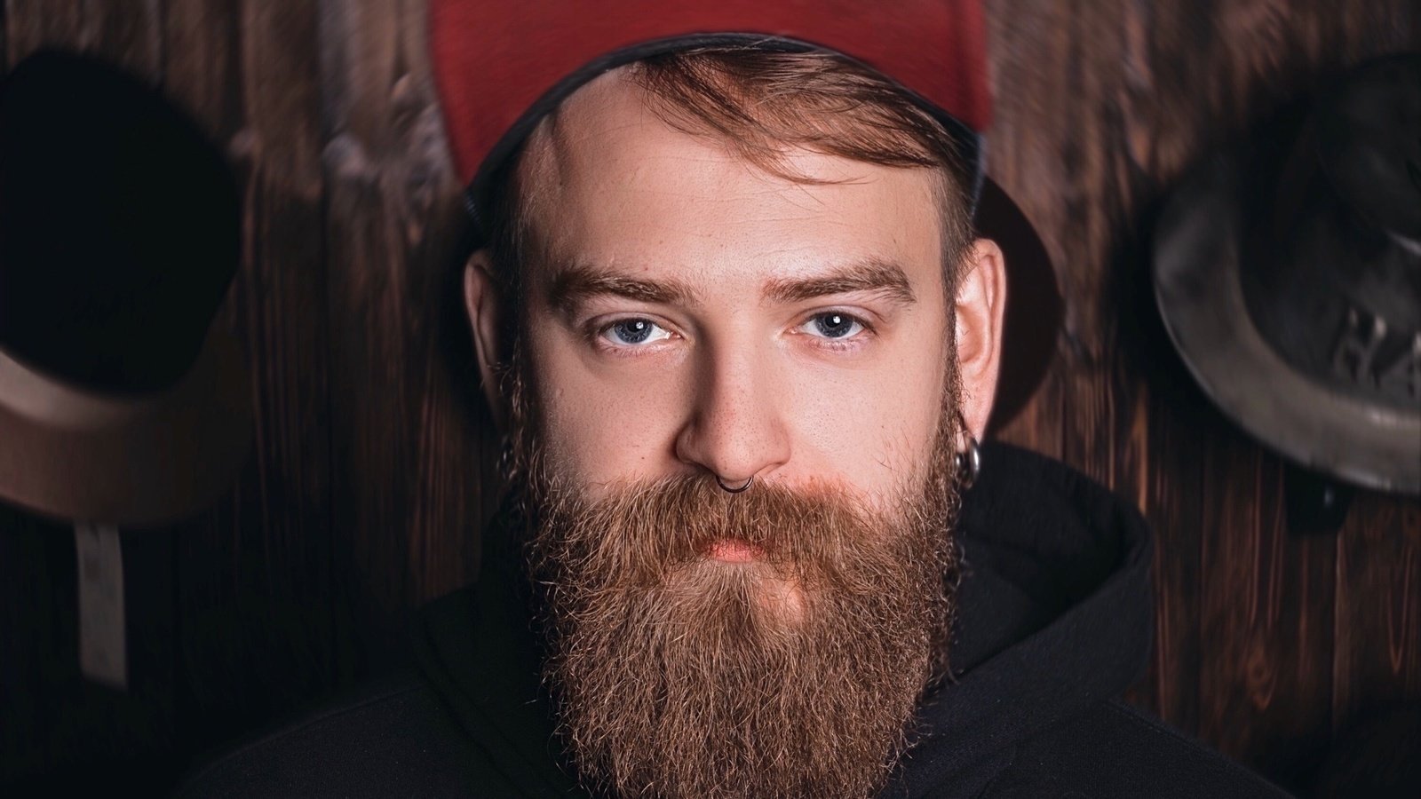 Бородатый ютуб. Бородатый ютуб. Бородатый мужчина. Модные бороды у мужчин. Бен уорнер.