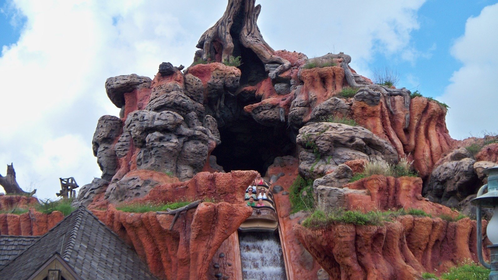 Petition · Save Splash Mountain & Fort Wilderness Cabins United