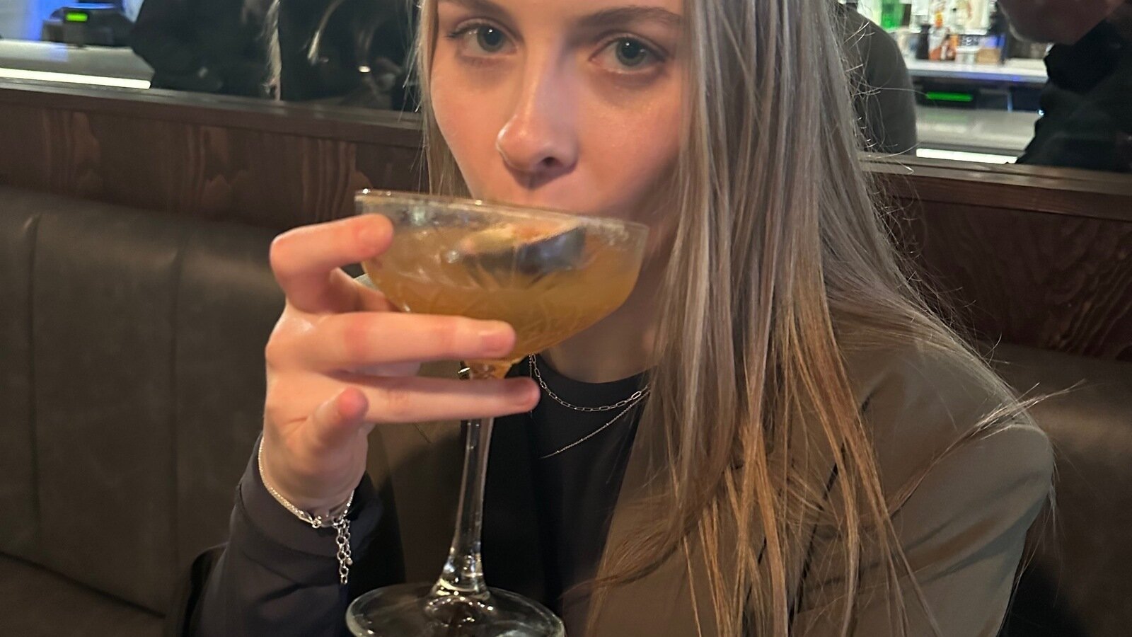 Petition · Pubs open until 2am ·