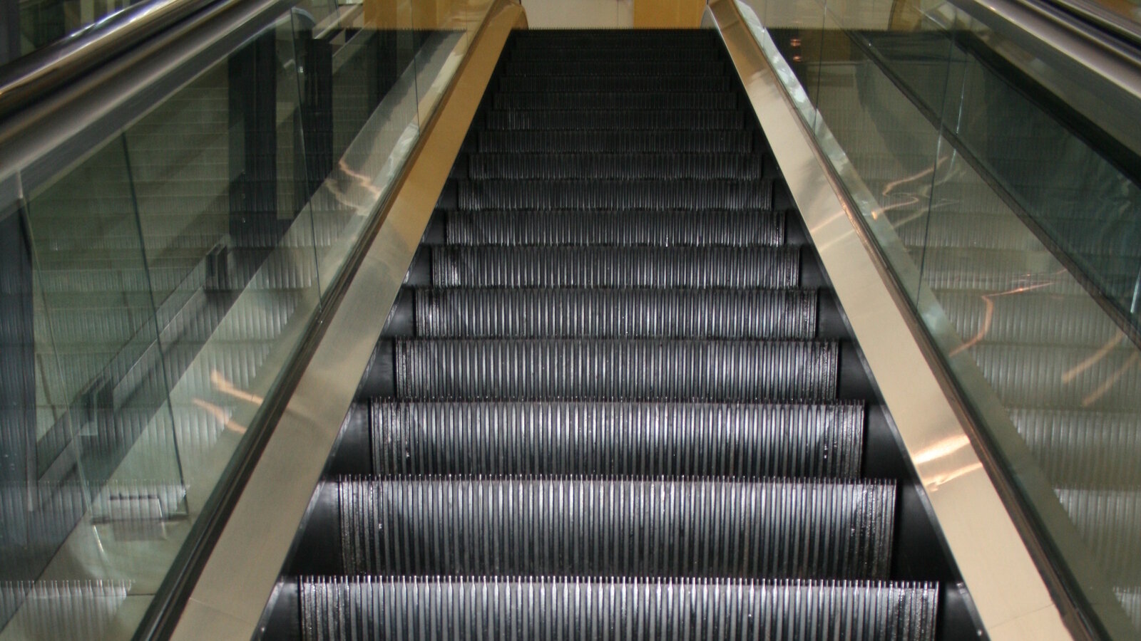 Petition · Make it Illegal to take Strollers on Escalators! ·