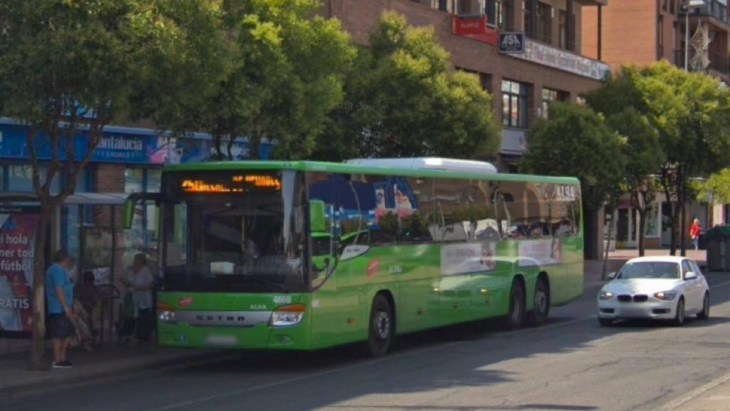 Petición · Por una estación de autobuses en Alcalá de Henares España